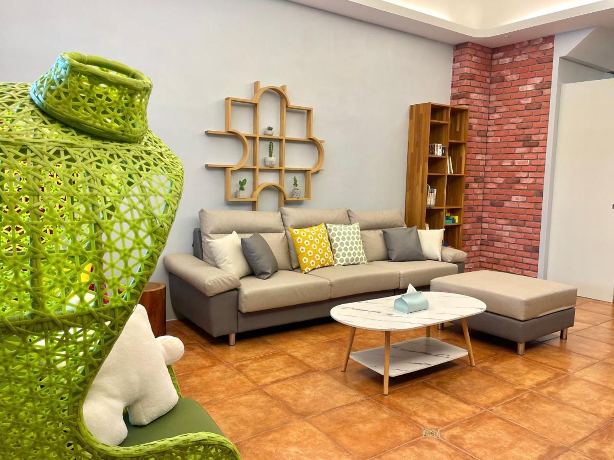 Puzzle Home Stay Wujie Eksteriør billede